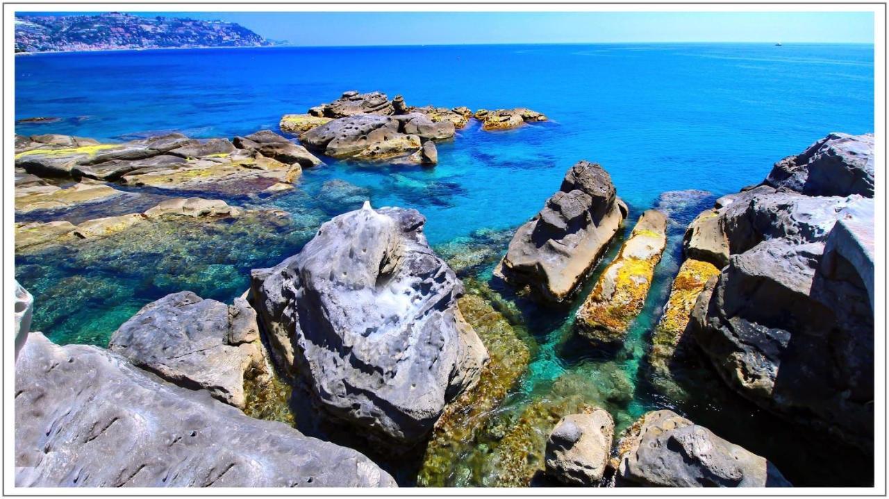 Villa Gaia - Luxury Villa, Pool & Wellness Rooms Bordighera Buitenkant foto