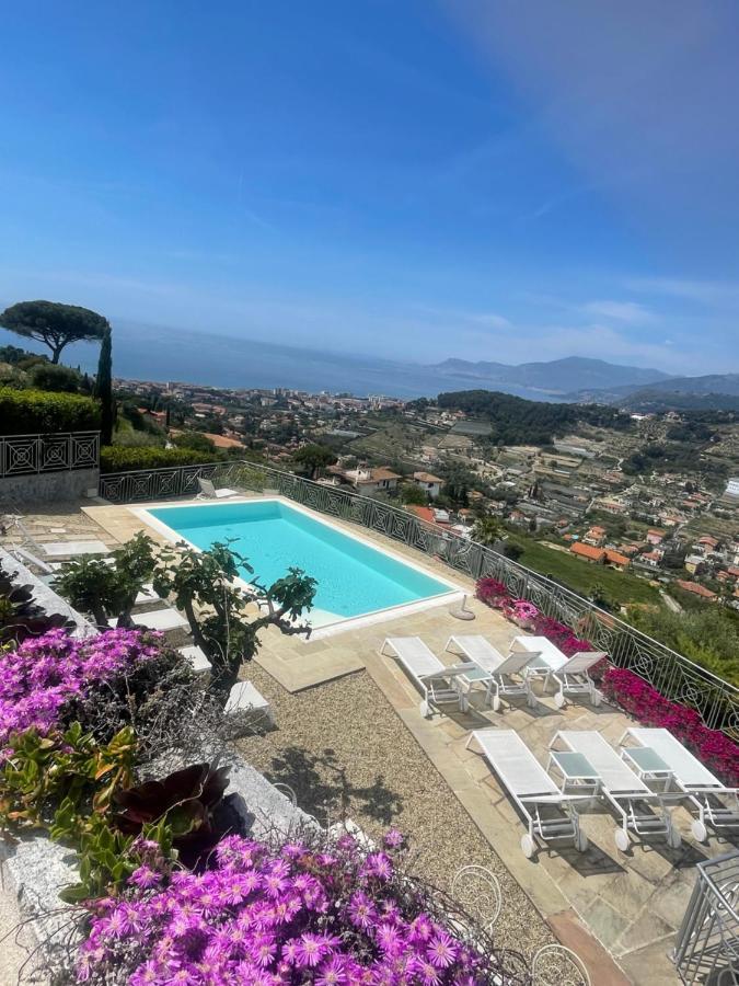 Villa Gaia - Luxury Villa, Pool & Wellness Rooms Bordighera Buitenkant foto