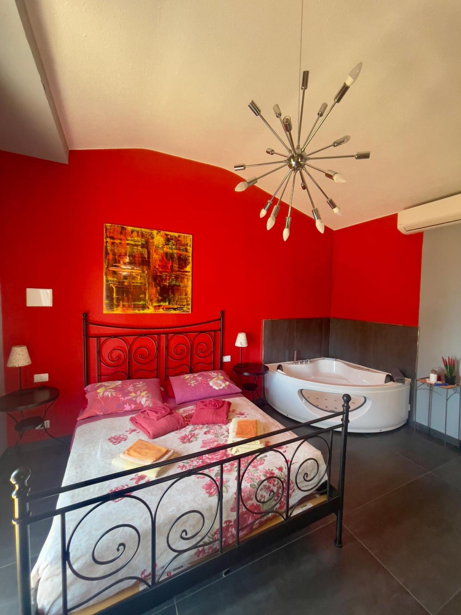 Villa Gaia - Luxury Villa, Pool & Wellness Rooms Bordighera Buitenkant foto