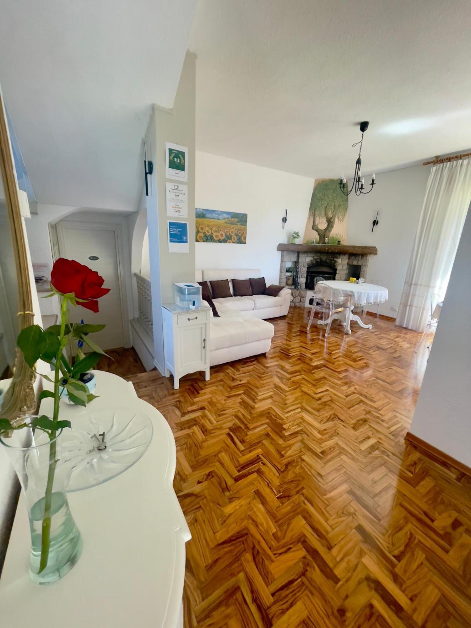 Villa Gaia - Luxury Villa, Pool & Wellness Rooms Bordighera Buitenkant foto