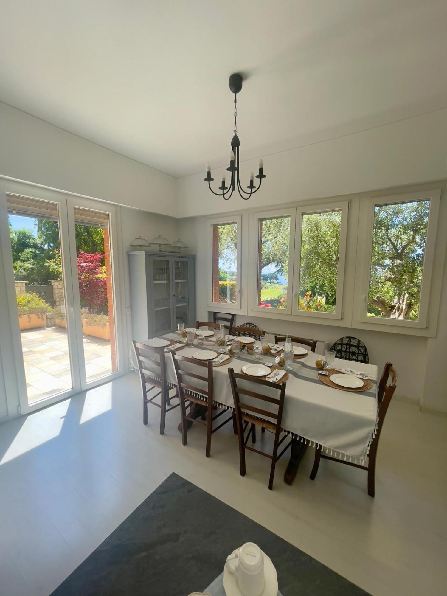 Villa Gaia - Luxury Villa, Pool & Wellness Rooms Bordighera Buitenkant foto