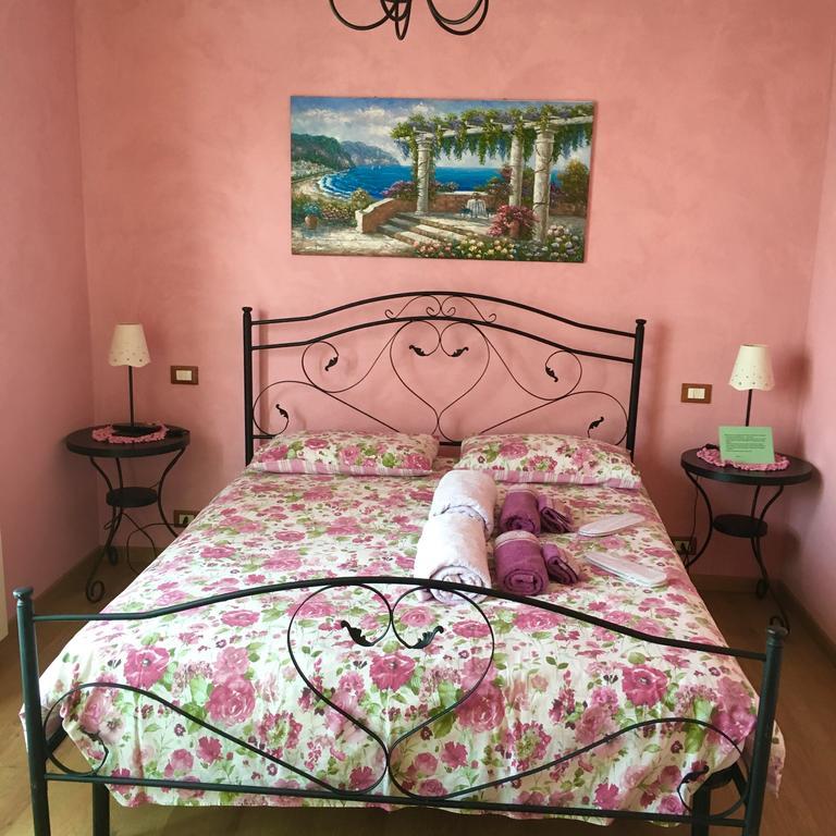 Villa Gaia - Luxury Villa, Pool & Wellness Rooms Bordighera Buitenkant foto